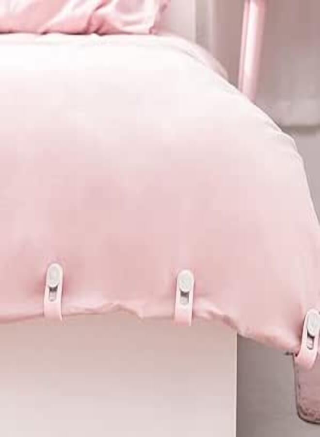 6 Pieces Bed Sheet Clips and Duvet Holder Set Practical Fasteners for Blankets Bedspreads and Mattress Covers Durable Bedding Grippers White