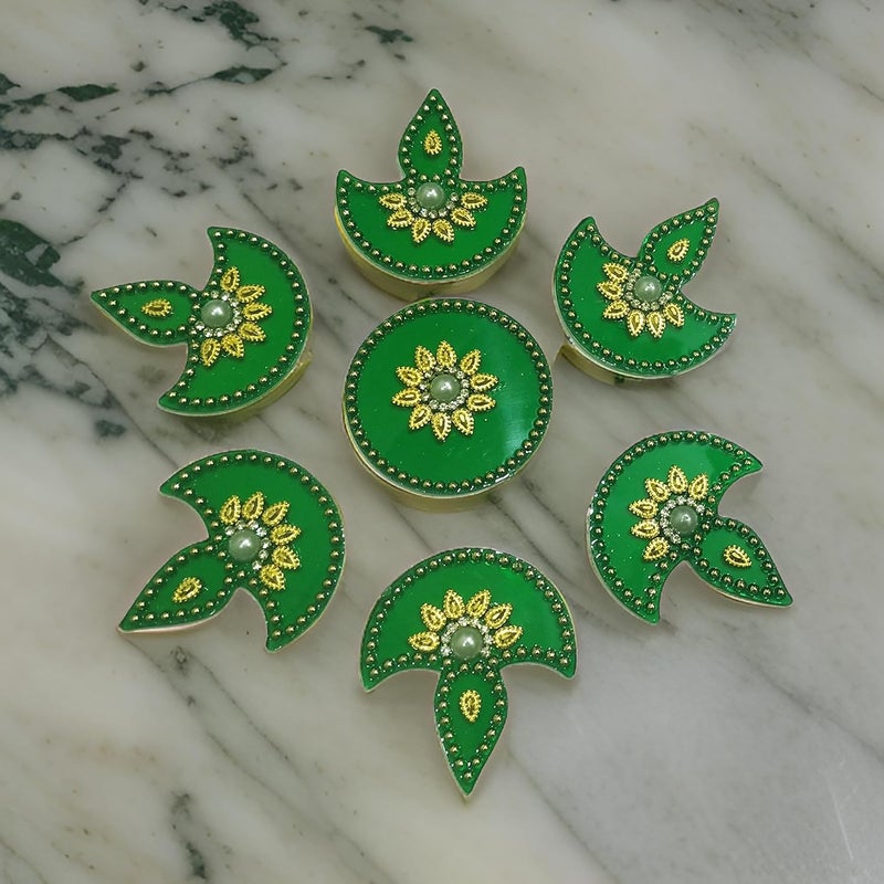 Salvus App SOLUTIONS Salvus App Solutions Handcrafted Traditional Acrylic Artificial Rangoli Diya Designed Festive Elegance and Vibrant Dcor 7 Piece Set Dark Green_6 inch  - Image 5