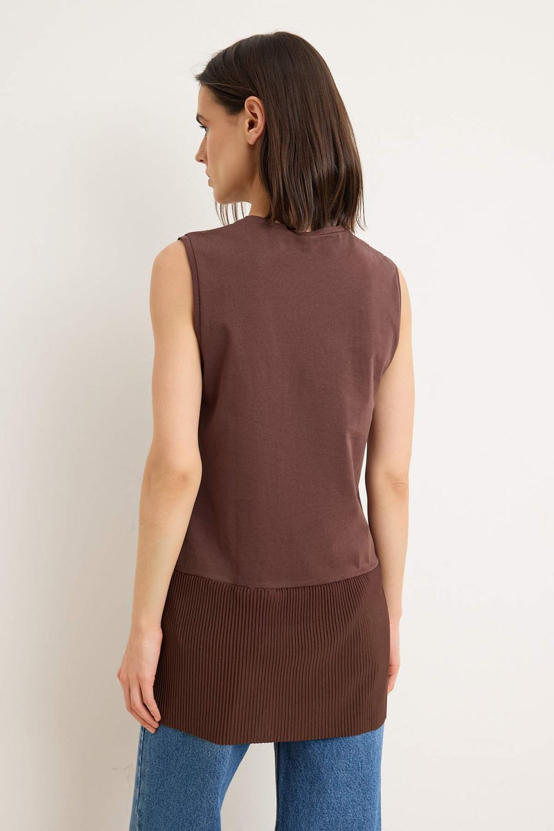 trendyol Brown Skirt Pleated Detailed Sleeveless Knitted Undershirt Blouse Tctss25Uk00005 - Image 4