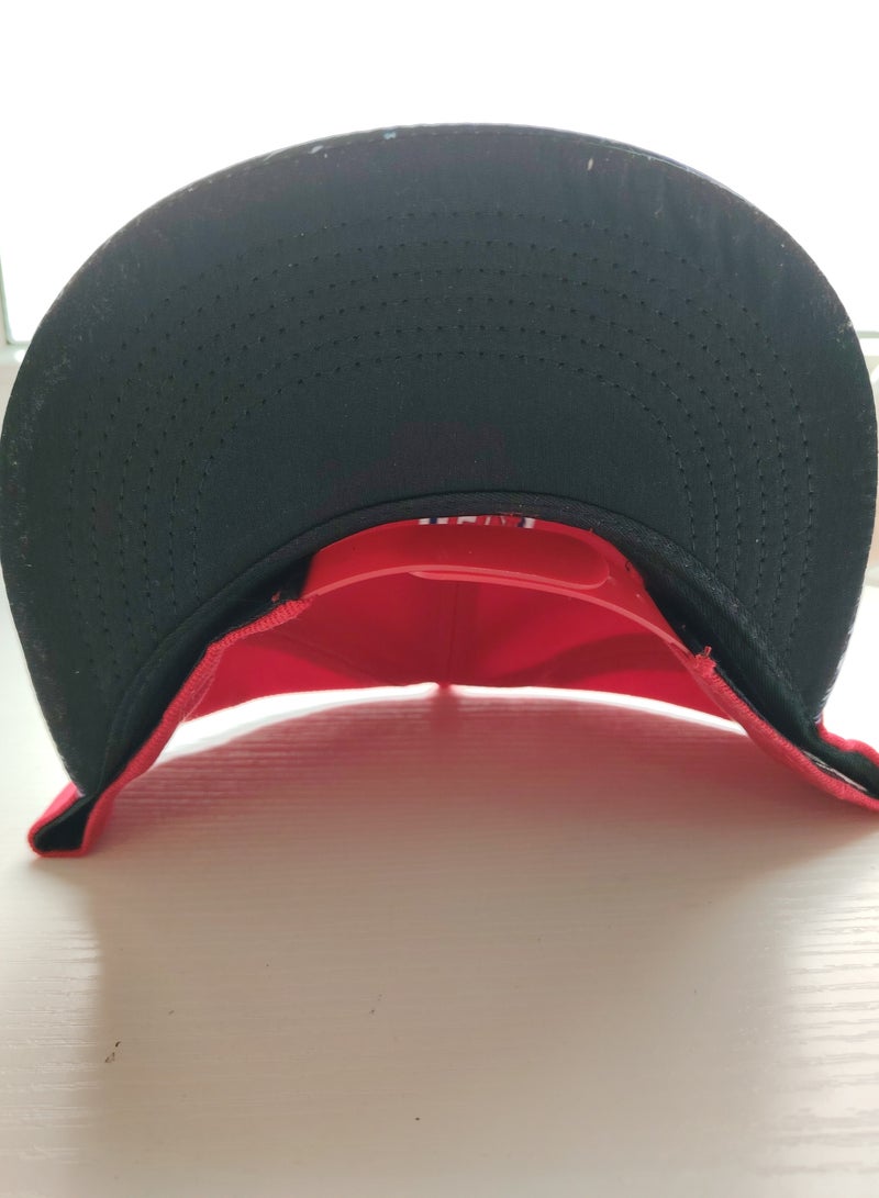 Fashionable Embroidered Baseball Cap  - Image 3