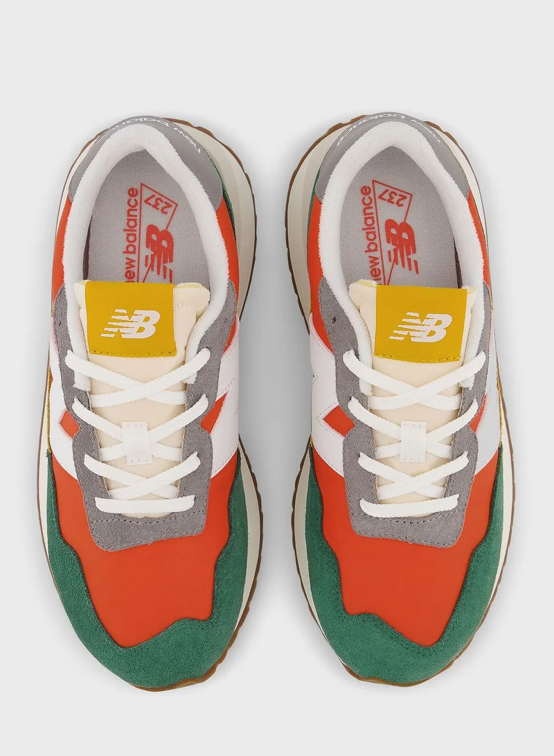 New Balance Youth 237