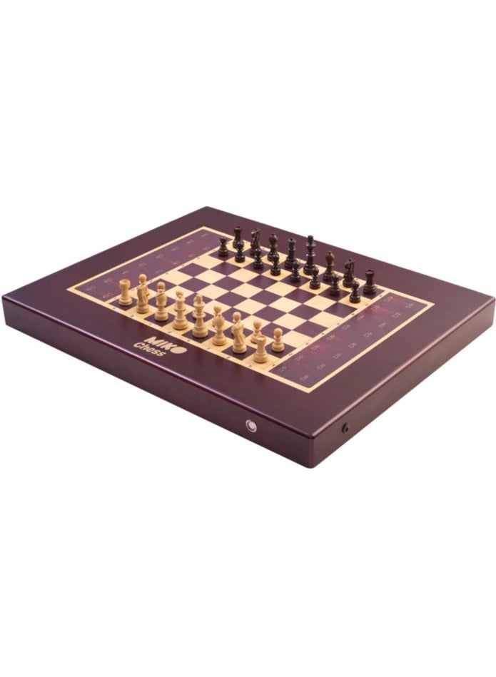 ميكو شيس غراند: رفيقك المثالي في الشطرنج الذكي مع تجربة لعب آلية بالكامل لجميع مستويات المهارة. أذكى لوح شطرنج إلكتروني في العالم مع قطع شطرنج خشبية مغناطيسية تتحرك ذاتيًا. - Image 4
