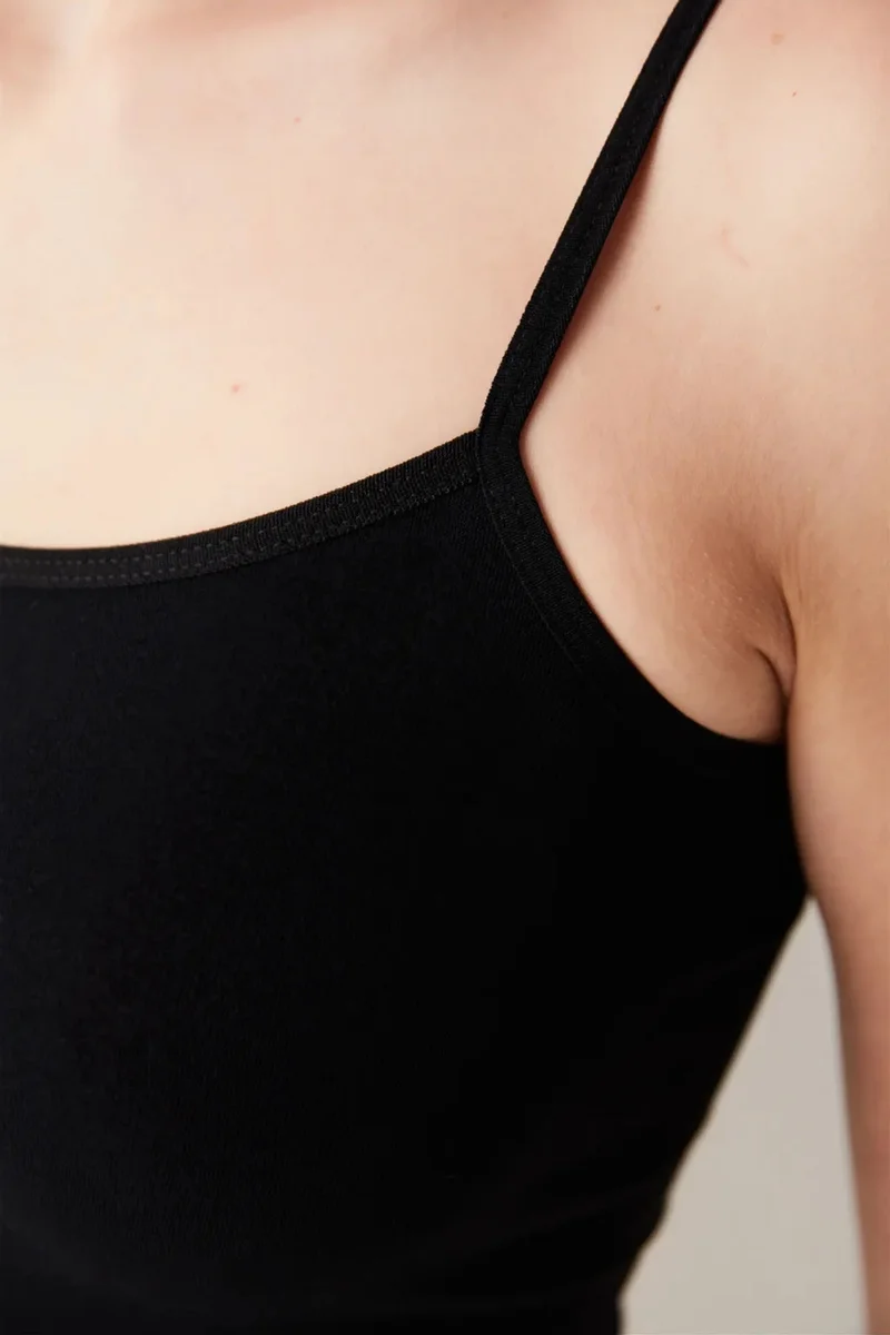 بنتي PENTI Women's BASIC Tank Top