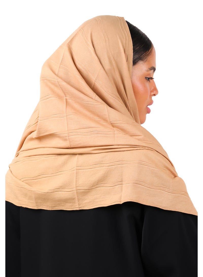 جميلة وشاح قطني مجعّد مع حواف شرّابات - بني جملي - Image 5