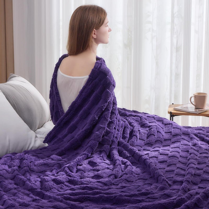 NEWCOSPLAY Super Soft Queen Blanket Purple Premium Silky Flannel Fleece 3D Checkered Lightweight Bed Blanket All Season Use (Purple Checkered  Queen(90""x90"")) - Image 3