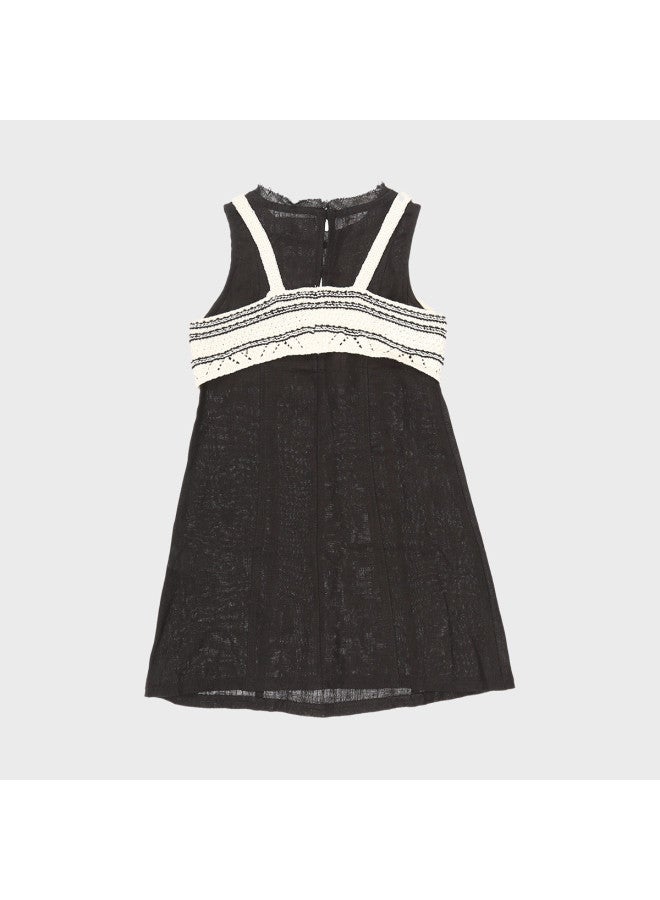 Zara stylish Knit & Embroidered Sleeveless Dress For Kids - Comfortable Two-layer Design - Image 3