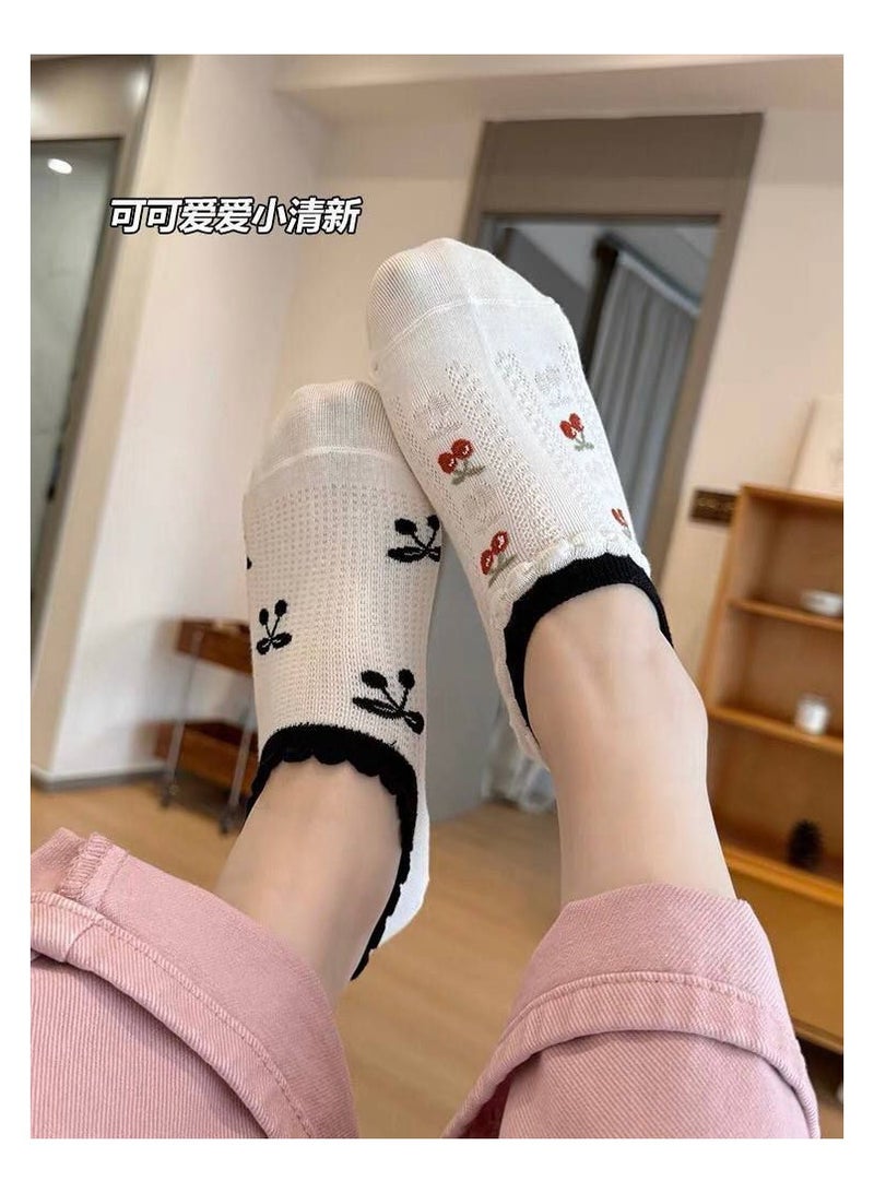5 أزواج من الجوارب القصيرة للنساء بنمط الكرز الحلو، مناسبة للارتداء اليومي - Image 2