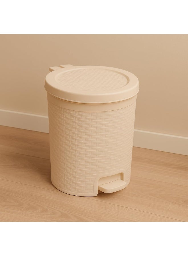 Woven patterned pedal wastebasket – Plastic wastebasket with pedal lid, decorative trash can for kitchen, bathroom and office - Image 2