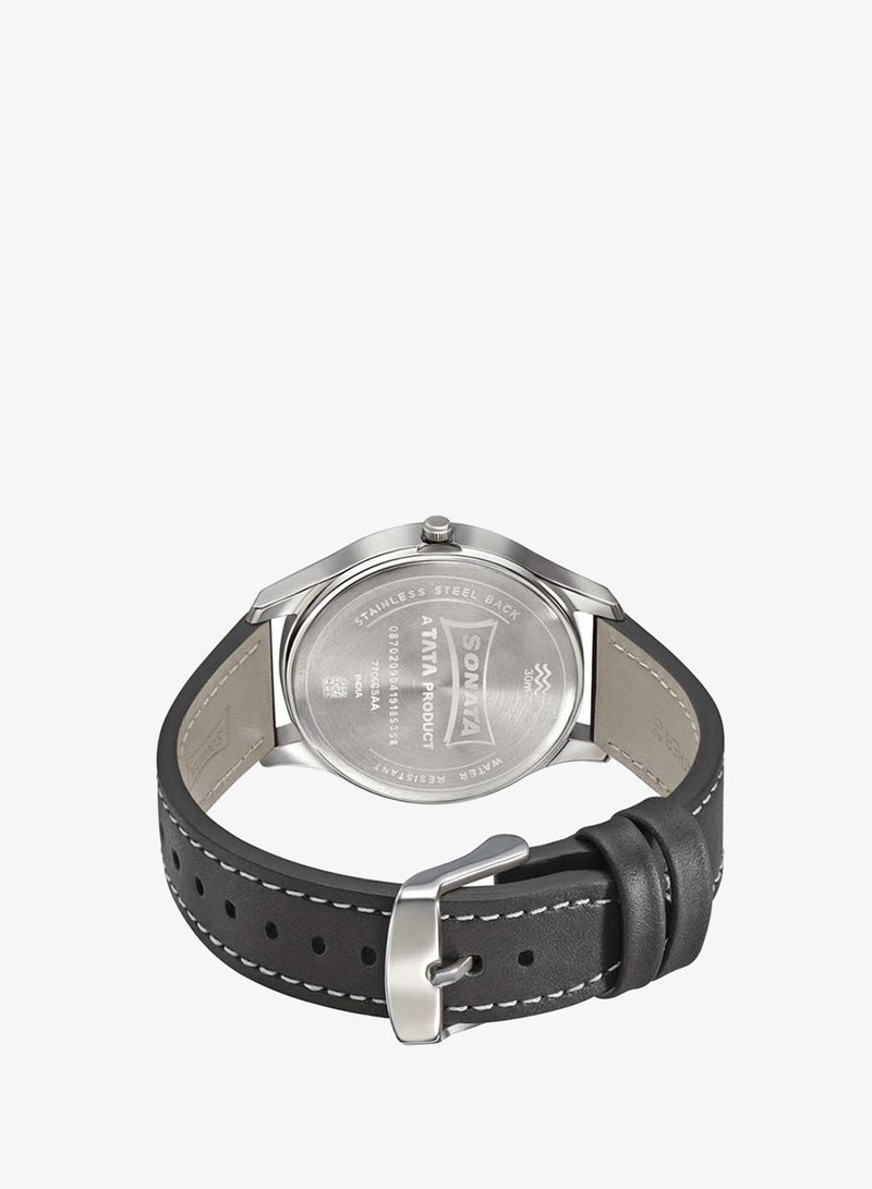 Sonata Round Shape Leather Band Analog Wrist Watch 77063SL07 - Black - Image 4