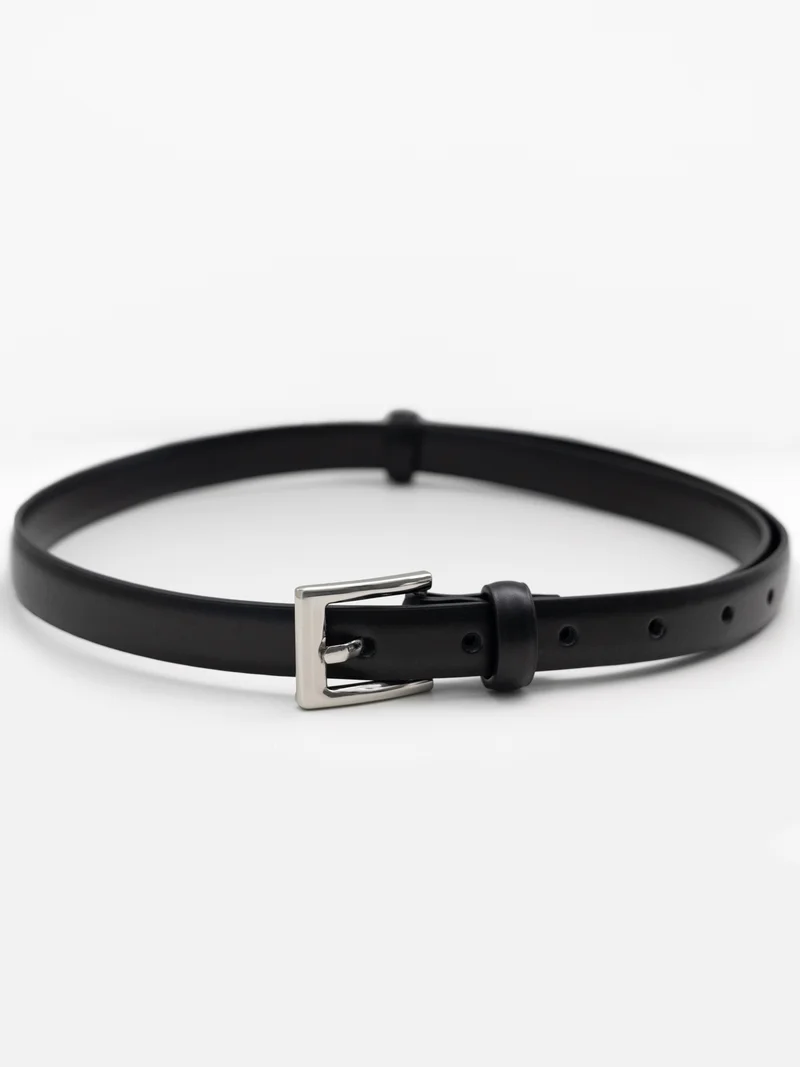 Lichi Slim leather belt with rectangular buckle