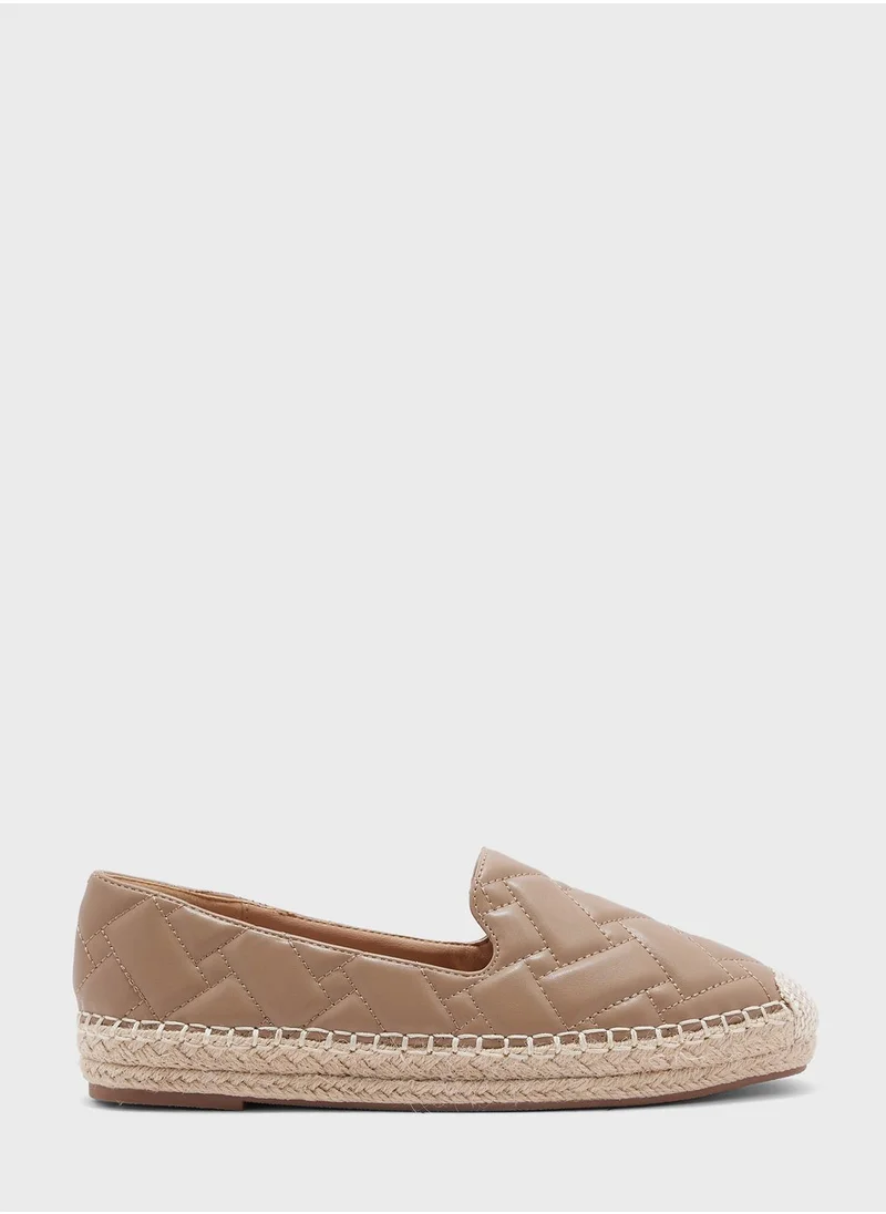 جينجر Woven Effect Quilted  Espadrille