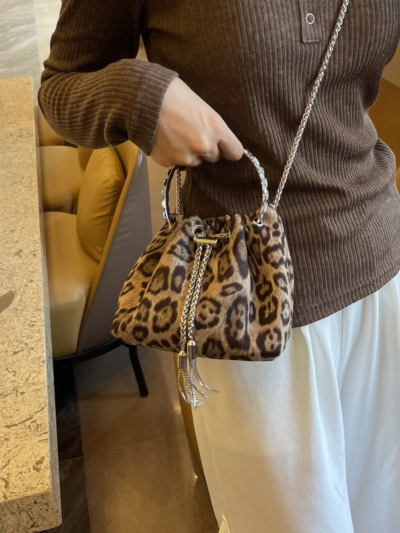Trendy Leopard Print Small Bag For Women Fashion Drawstring Bucket Bag Trendy Versatile Niche Chain Crossbody Bag - Image 2