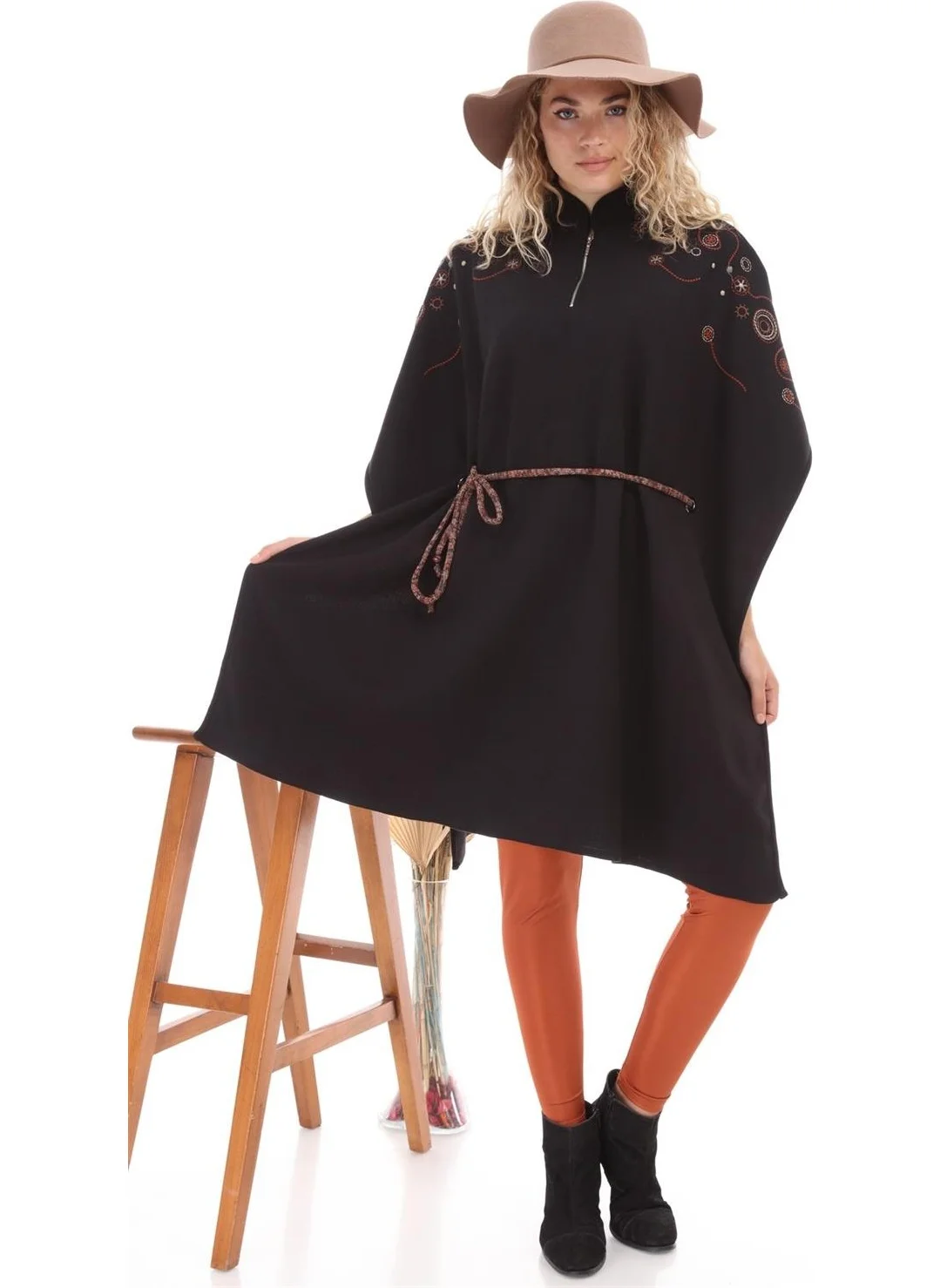 Garmi Women's Waist Belted Poncho Black