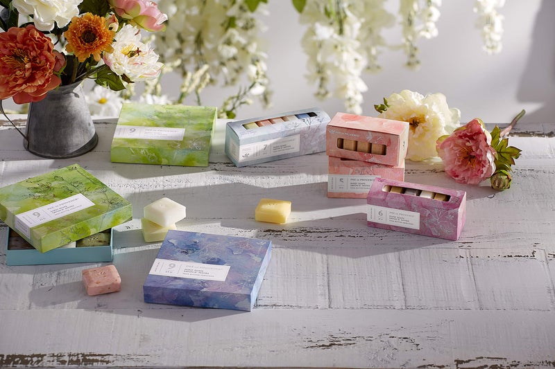 Pre de Provence Luxury Box of Guest Gift Soap (Set of 7) - Assorted - Image 3