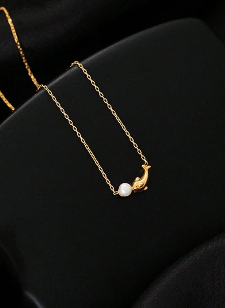 إيكوال سلسال نسائي أنيق مصنوع من الاستانلس ستيل مطلي باللون الذهبي - Image 4