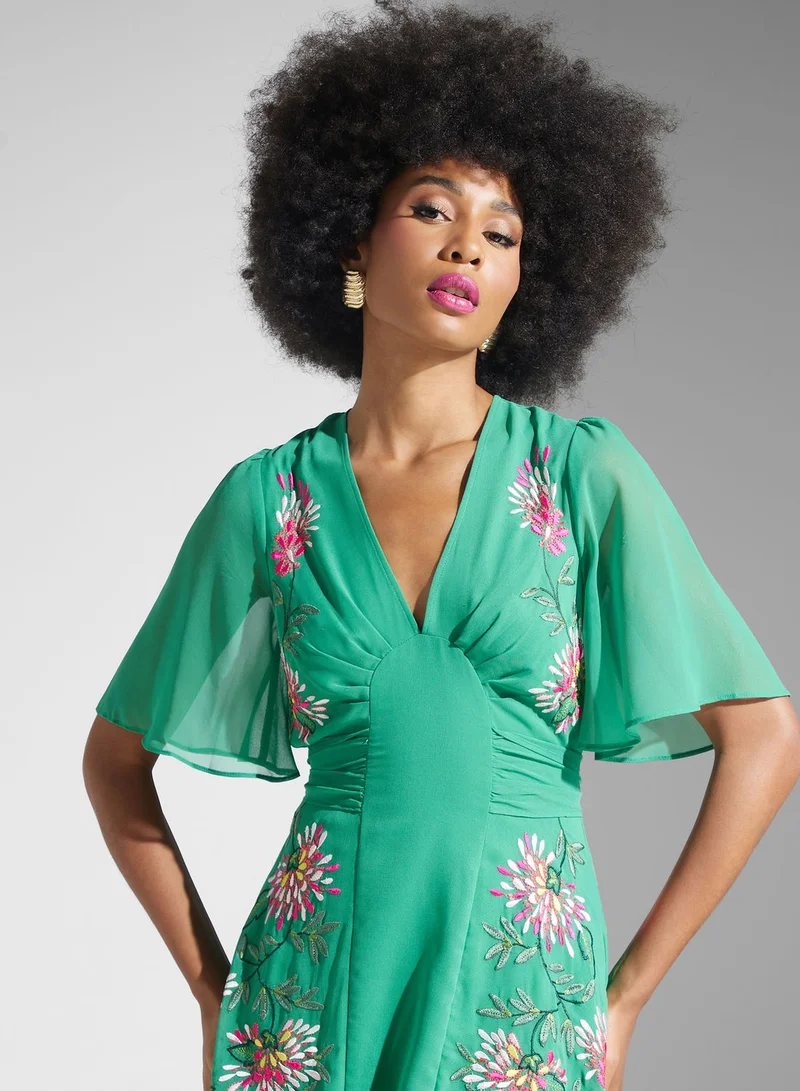 Hope & Ivy Embroidered Flared Sleeve Dress