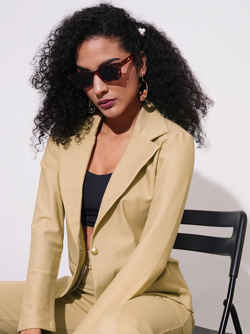 جلو باص جاكيت بليزر نسائي جلووبس بياقة مشقوقة وأكمام طويلة وحافة منحنية بفتحة أمامية