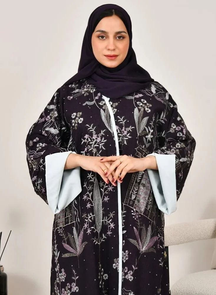 lamha abaya Black abaya with patterns