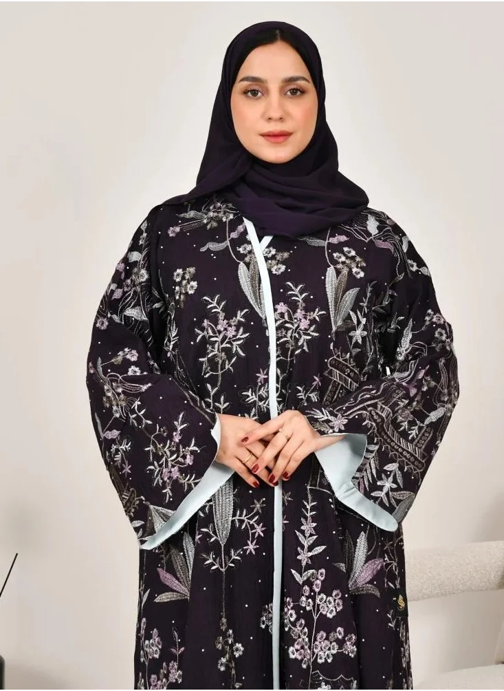 lamha abaya Black abaya with patterns