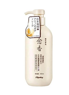 SAKURA Sakura Shampoo (Original) with Sakura Flower Extract for hair growth preventing hair loss and removing dandruff 300ml  - Image 1