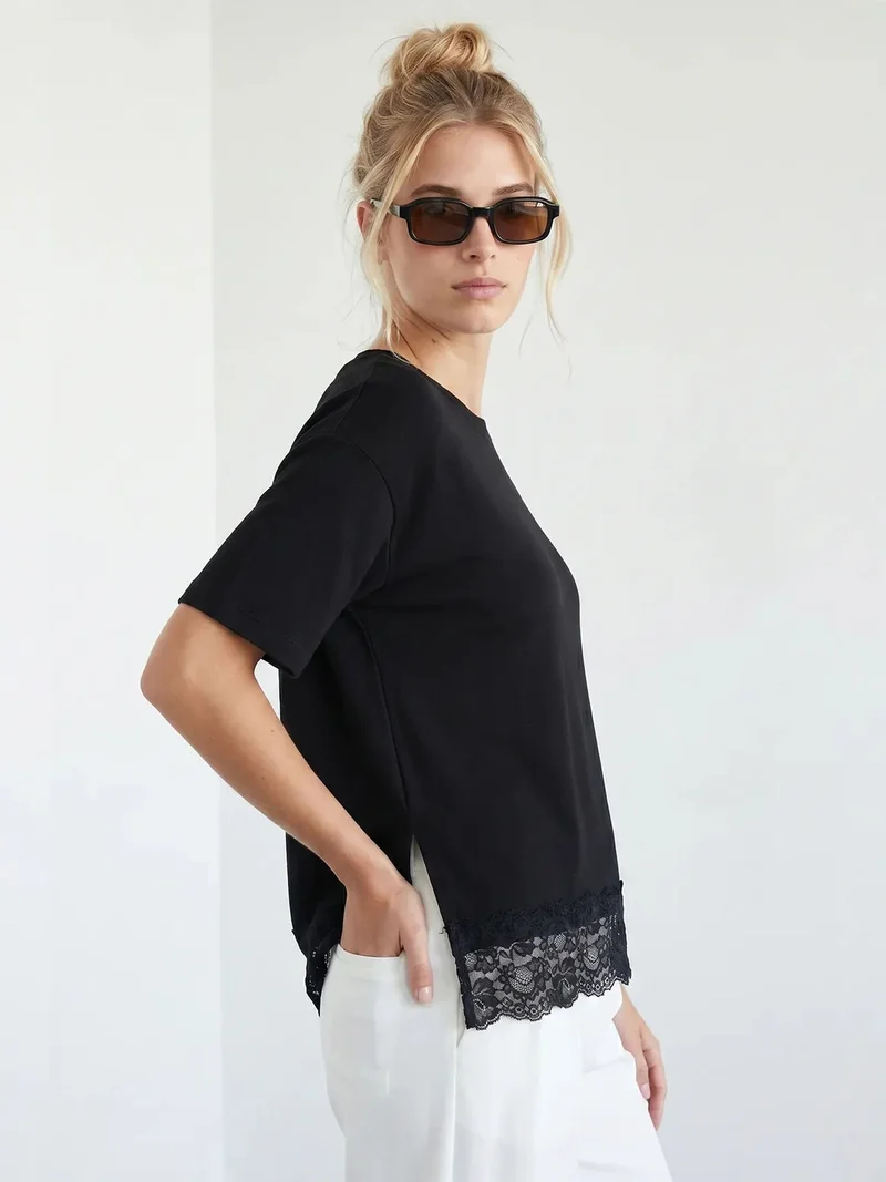 السعادة في إسطنبول ISTANBUL Oversized Lace Knit Blouse