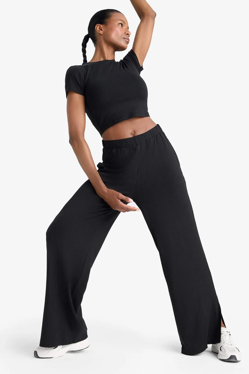 ديفاكتو DeFactoFit Cropped Fit Sports T-Shirt