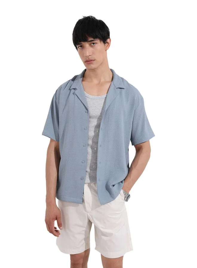 شركة المرآب الهندية Men Relaxed Fit Textured Cuban Collar Half Sleeves Shirt