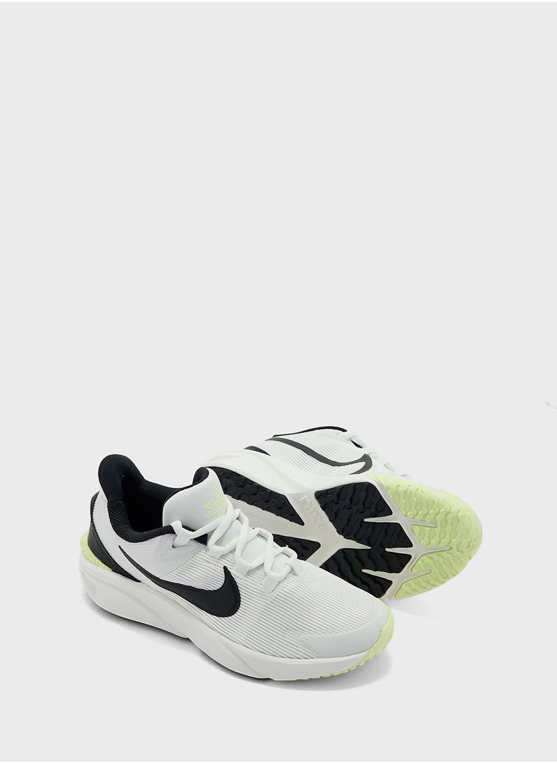 Nike Youth Star Runner 4  - Image 3