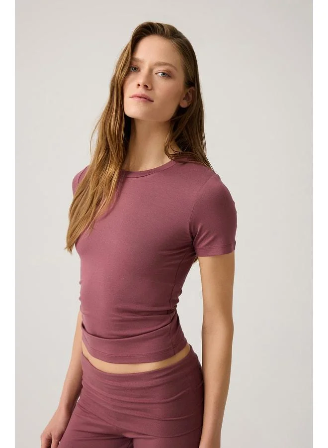 Los Ojos x Melody Burgundy Body-Fitting Short T-Shirt