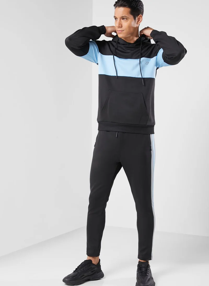 FRWD Hybrid Hoodie