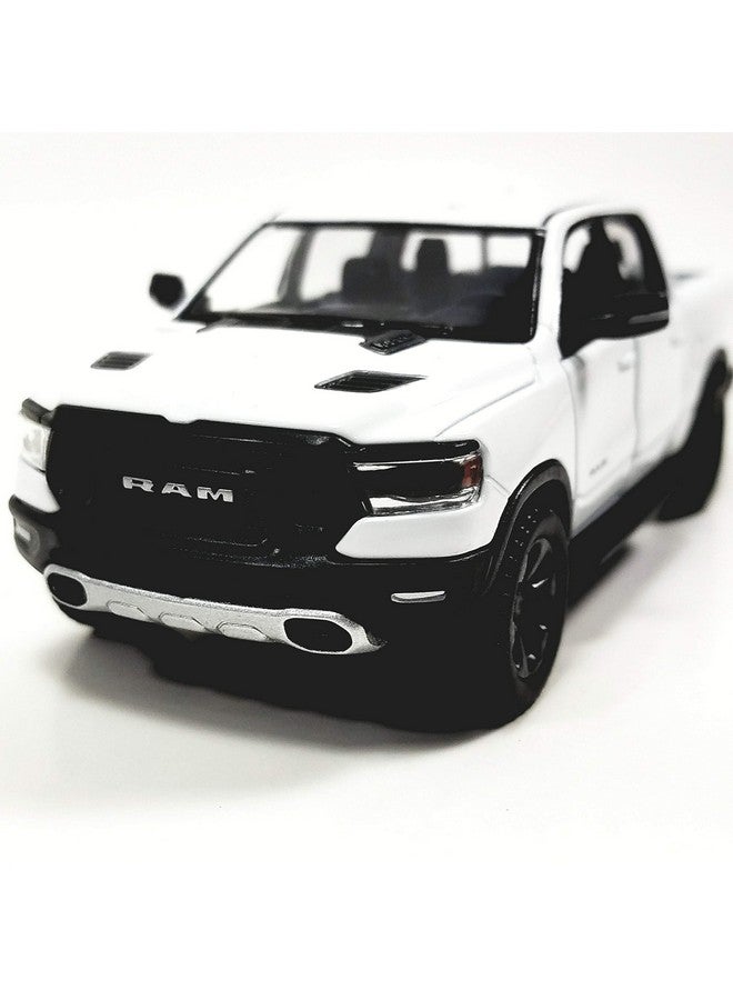 Kinsmart كينسمارت 2019 دودج رام 1500 بيك أب أبيض 1/46 مقياس ديكاست شاحنة - Image 2