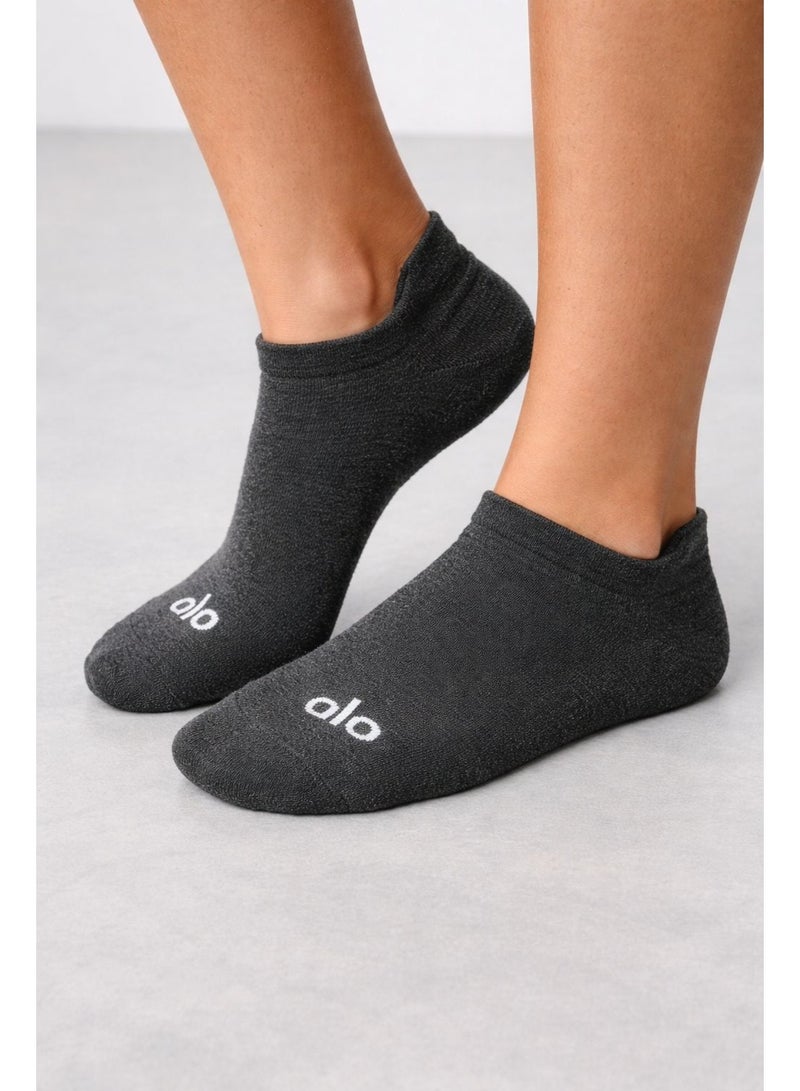 Alo Yoga Low Cut Socks Performance Stretch Athletic Compression - Image 2