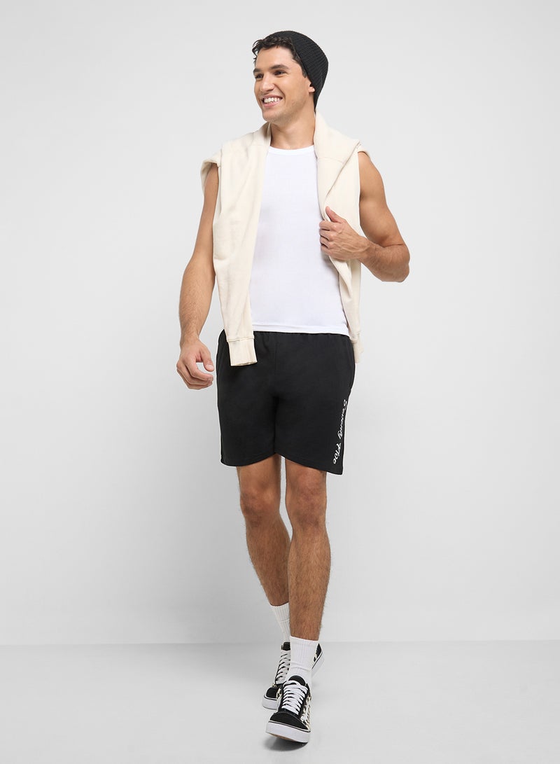 سفنتي فايف شورت كاجوال - Image 2