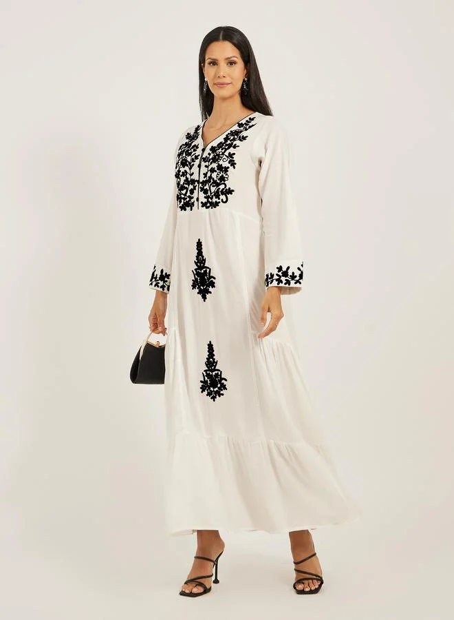 Maxim Creation Maxim Creation Embroidered V-Neck A-Line Tiered Kaftan