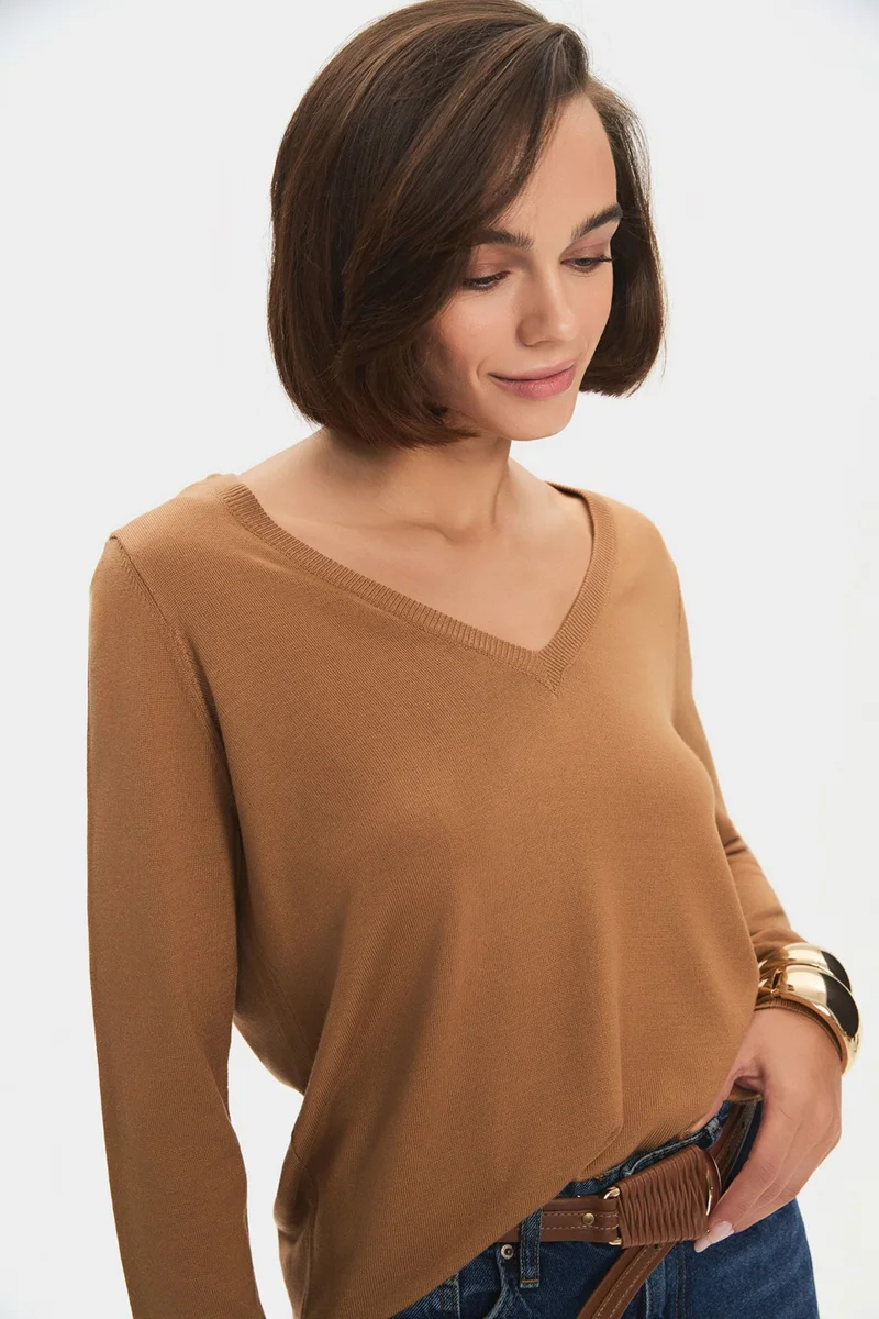 جون Women's Exclusive V Neck Viscose Blend Knitwear Sweater