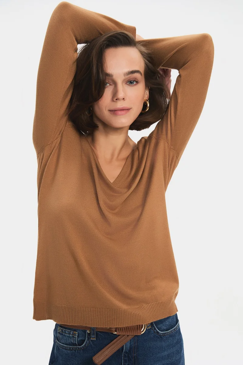 جون Women's Exclusive V Neck Viscose Blend Knitwear Sweater