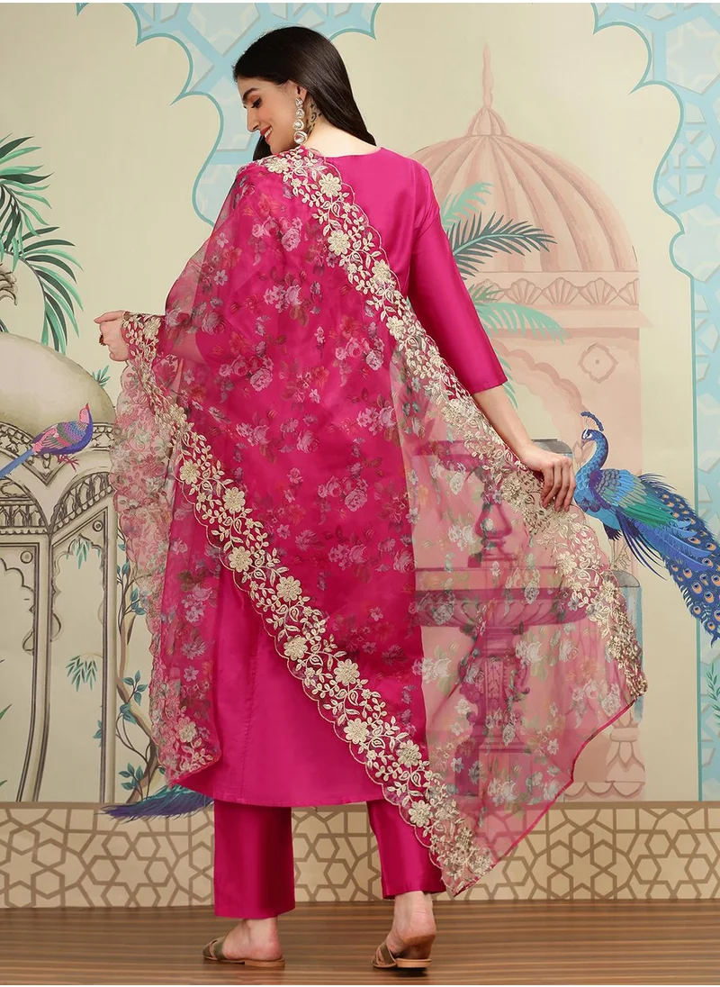 ISHIN Printed V-Neck Three-Quarter Sleeves Kurta With Trousers & With Dupatta