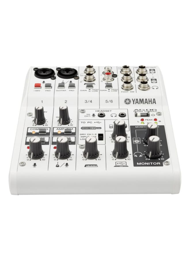 Yamaha AG06 - Image 3