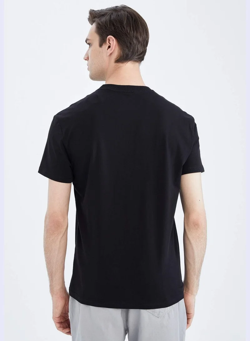 DeFacto Regular Fit Short Sleeve Minimal Logo Print T-Shirt