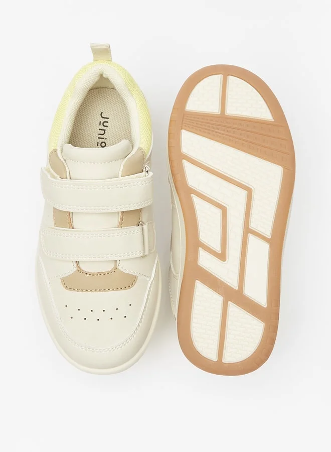 جونيورز Boys Solid Sneakers with Hook and Loop Closure