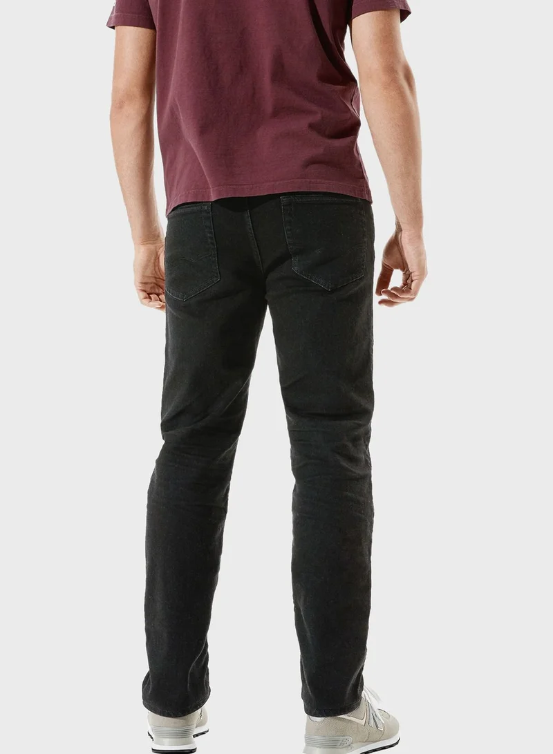 American Eagle Rinse Straight Jeans