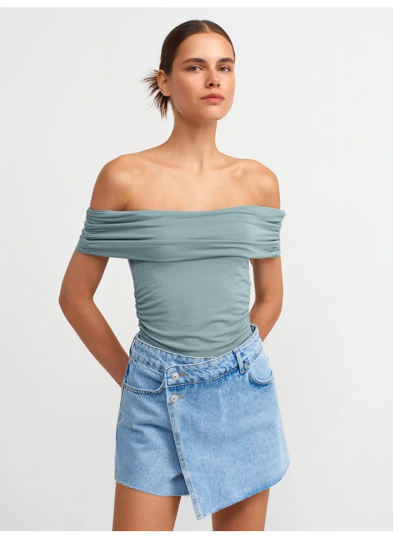 ديلفين 30902 Off Shoulder Gathered Top-Green