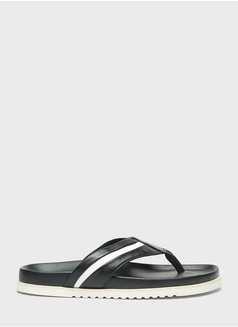 ال بي ال من شو اكسبرس Essential Comfort Sandal