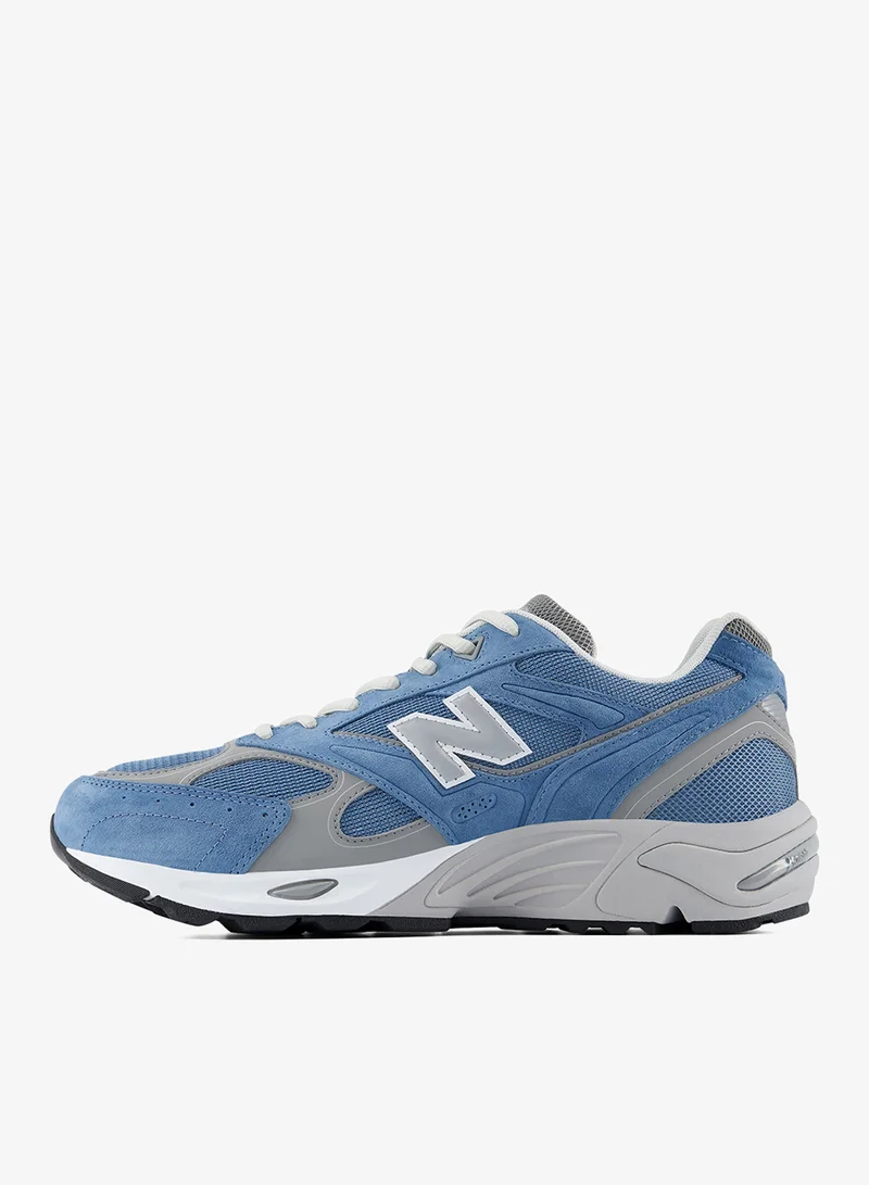 New Balance 880R Sneakers