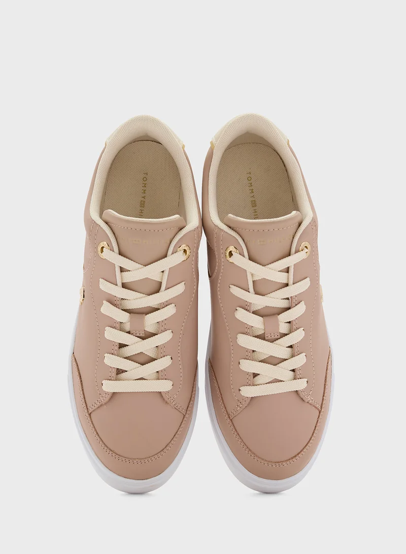 تومي هيلفيغر Logo Detail Lace Up Low Top Sneakers