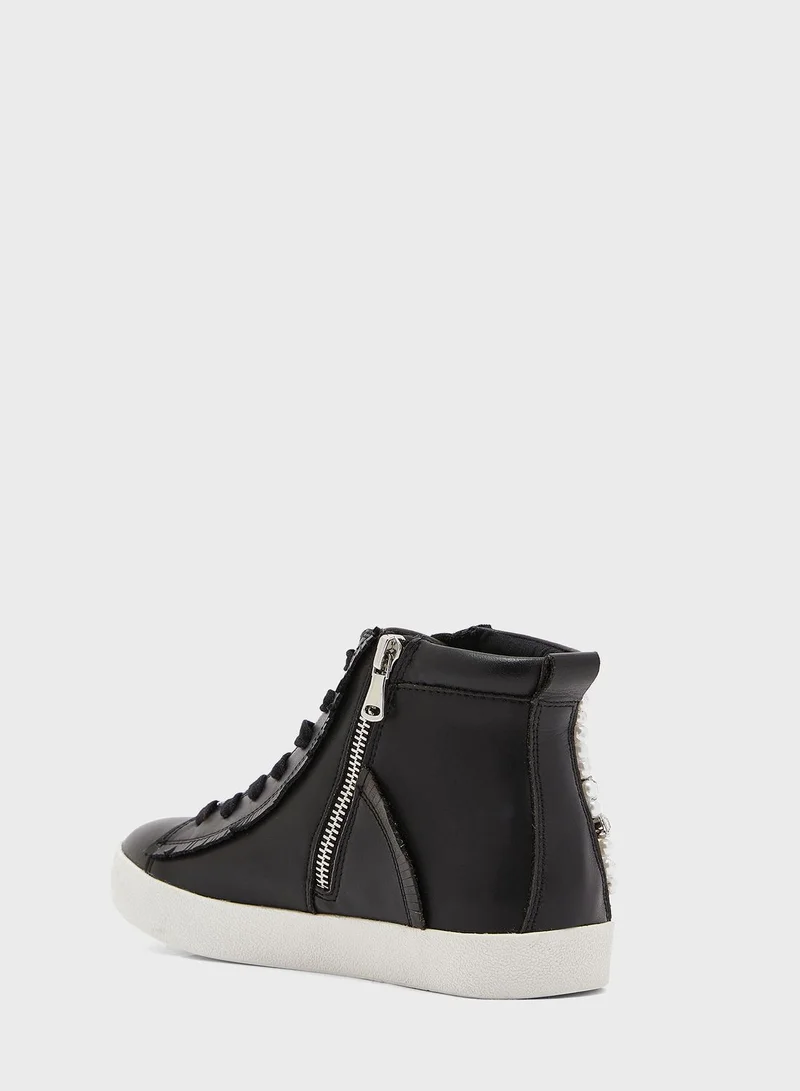 STEVE MADDEN Women's Bayside