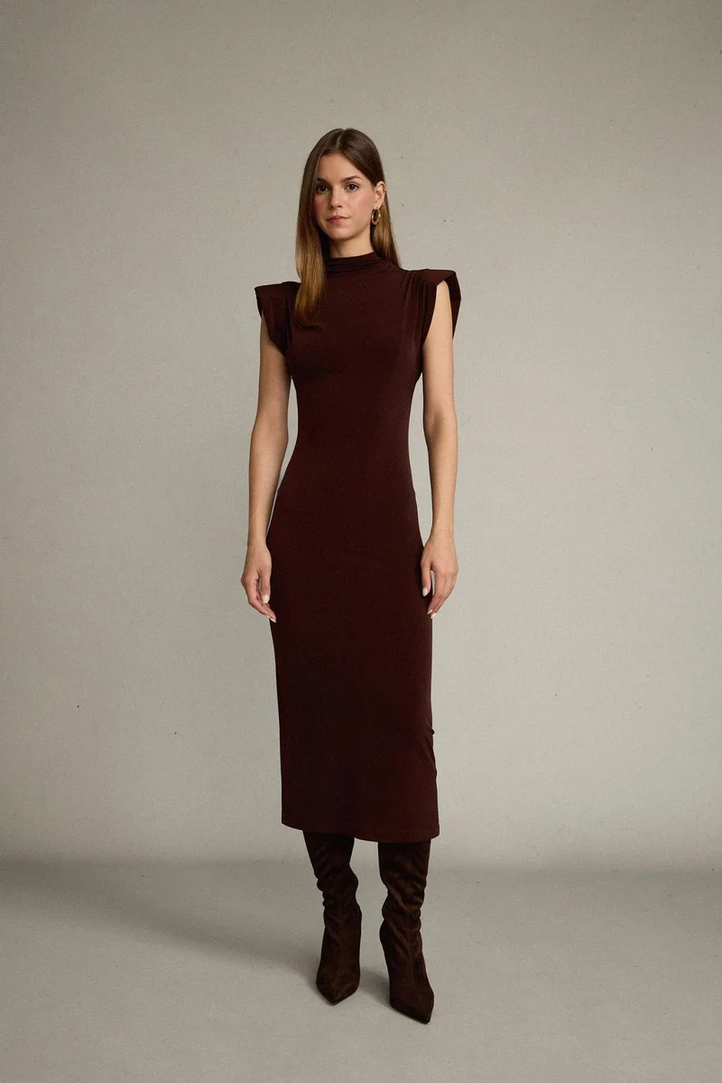 ديفاكتو Maxi Dress