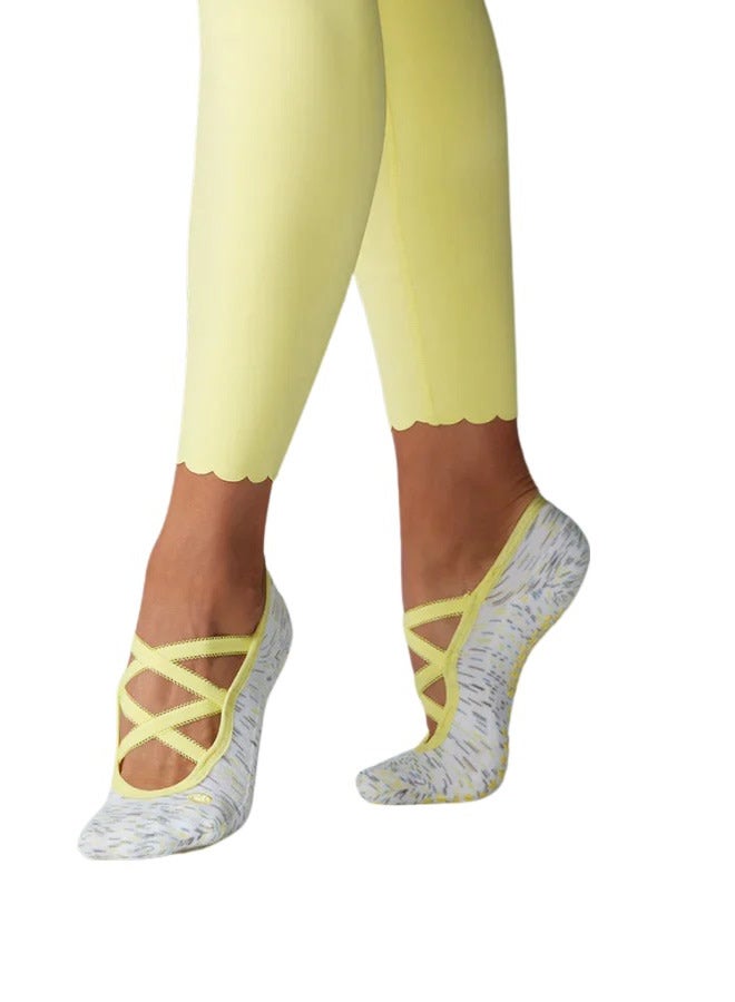 TAVI سروال ضيق عالي الخصر 7/8 مزين بحواف على شكل قواقع زهور برية صغيرة - Image 3