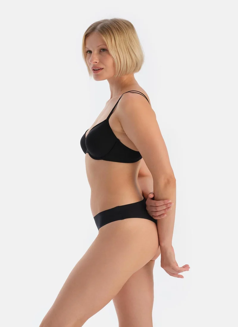 dagi Non-padded Bra Interlock Padded Wired Thin-Fixed Strap Underwear