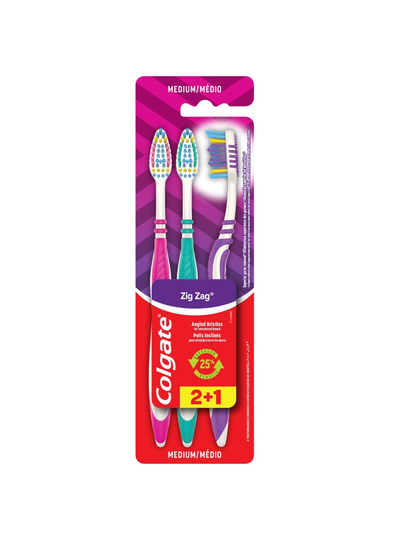Colgate Zigzag Flexible Medium Toothbrush 3 Pcs - Image 1